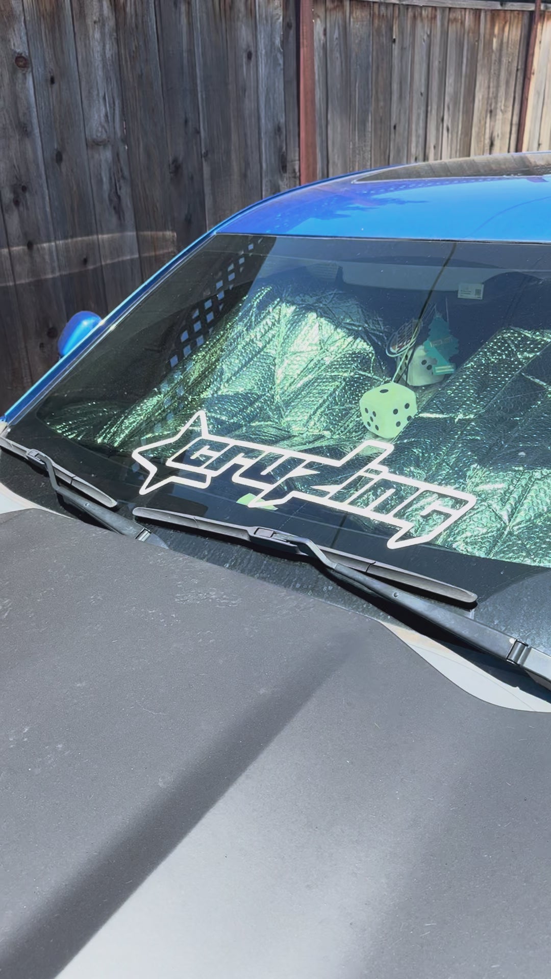 CRUZING Chrome Star Banner